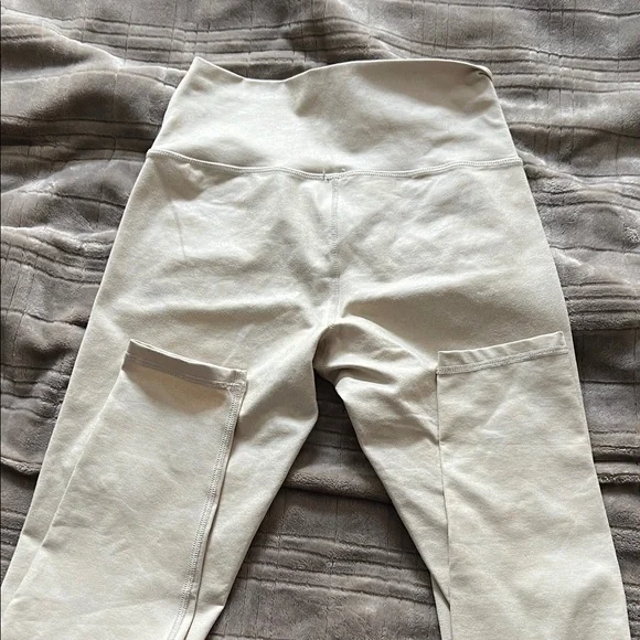 Offline Women’s Cream Shimmer Leggings - Picture 5 of 6